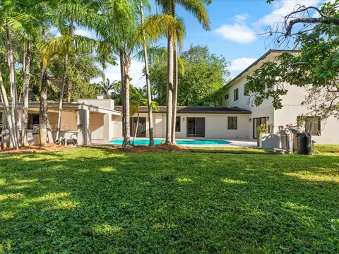 8501 SW 68th St Rd, Miami, FL 33143