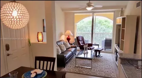 4105 Residence Dr #117, Fort Myers, FL 33901