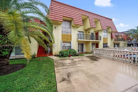 8005 W Six Ave #B, Hialeah, FL 33014