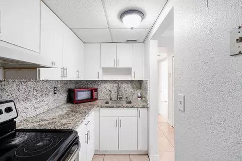 8005 W Six Ave #B, Hialeah, FL 33014 photo 3