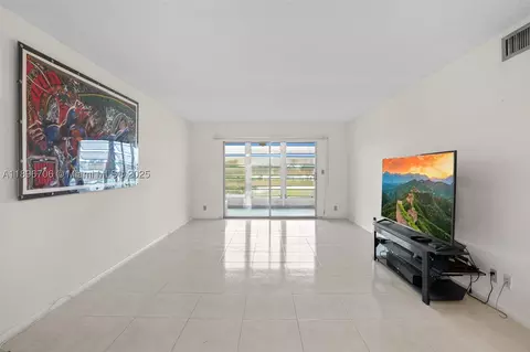 2802 Victoria Way #K4, Coconut Creek, FL 33066