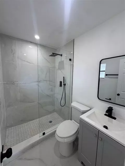 2511 Atlantic Ave, Opa Locka, FL 33054 photo 9