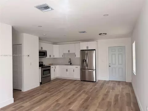 2511 Atlantic Ave, Opa Locka, FL 33054 photo 3