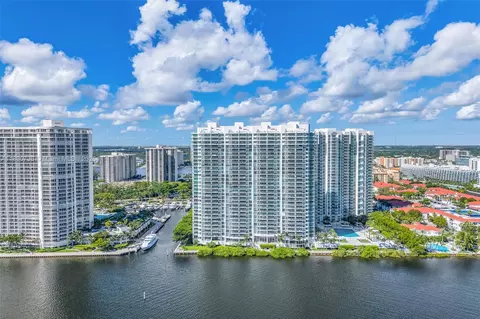3201 NE 183rd St #1806, Aventura, FL 33160