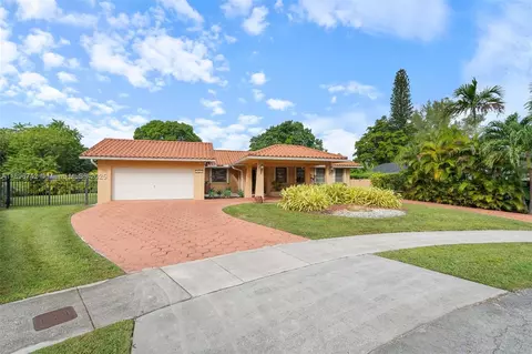 7040 SW 95th Ct, Miami, FL 33173