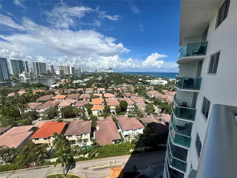 19370 Collins Ave #1520, Sunny Isles Beach, FL 33160