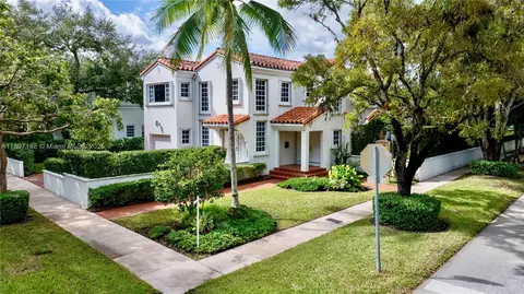 1900 Pizarro St, Coral Gables, FL 33134