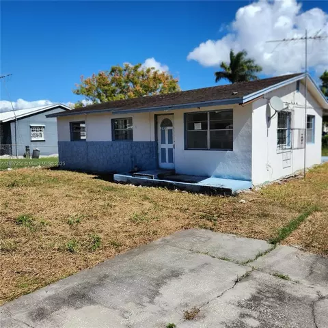 245 SW 11th Ave, South Bay, FL 33493