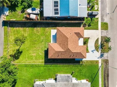 205 SE 3rd St, Dania Beach, FL 33004 photo 19