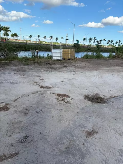 Nw South River Dr, Medley, FL 33178