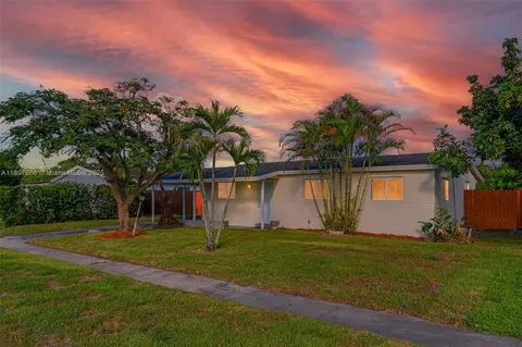 432 SW 64th Ter, Margate, FL 33068