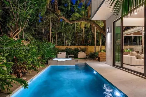 Exterior - 2805 Freeman St, Miami, FL 33133 photo 8 of 8