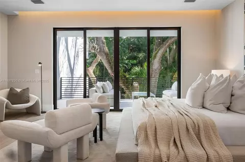 Bedroom - 2805 Freeman St, Miami, FL 33133 photo 5 of 11