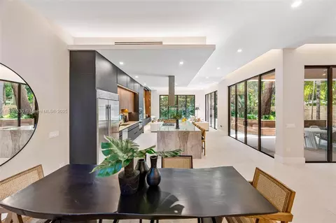 Dining - 2805 Freeman St, Miami, FL 33133 photo 1 of 1