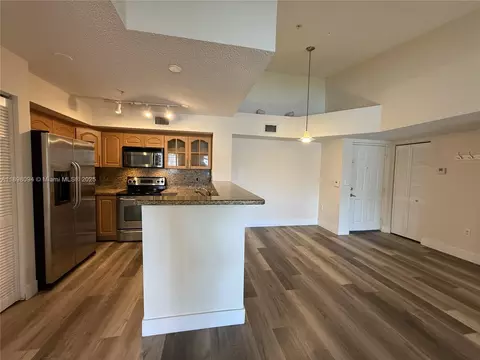 2173 Renaissance Blvd #202, Miramar, FL 33025