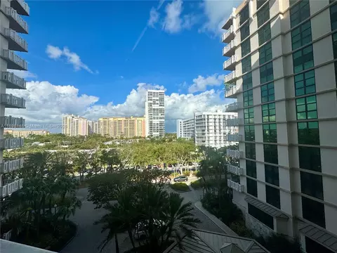 1121 Crandon Blvd #E504, Key Biscayne, FL 33149 photo 10