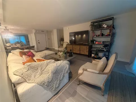 1121 Crandon Blvd #E504, Key Biscayne, FL 33149 photo 4