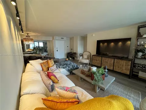 1121 Crandon Blvd #E504, Key Biscayne, FL 33149 photo 5