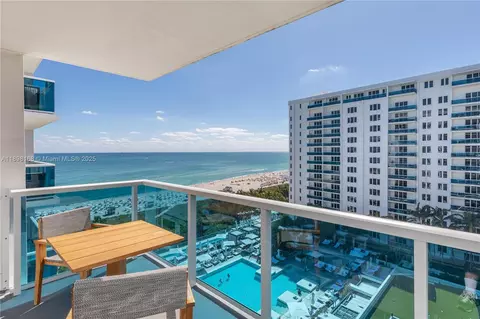 102 24th St #1112, Miami Beach, FL 33139