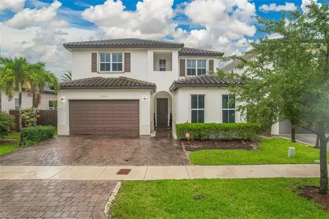 15104 SW 176th St, Miami, FL 33187