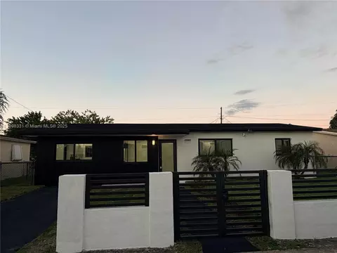 10765 SW 222nd St, Goulds, FL 33170