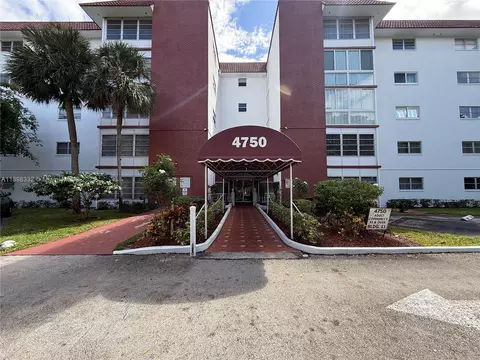 4750 NW 22nd Ct #211, Lauderhill, FL 33313