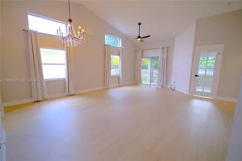 13026 Hampton Lakes Cir, Boynton Beach, FL 33436