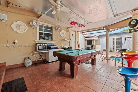 100 E 37th St, Hialeah, FL 33013 photo 23