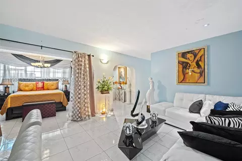 100 E 37th St, Hialeah, FL 33013 photo 7