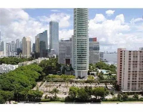 1901 Brickell Ave #B1711, Miami, FL 33129