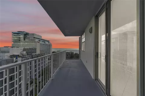2829 Indian Creek Dr #1110, Miami Beach, FL 33140