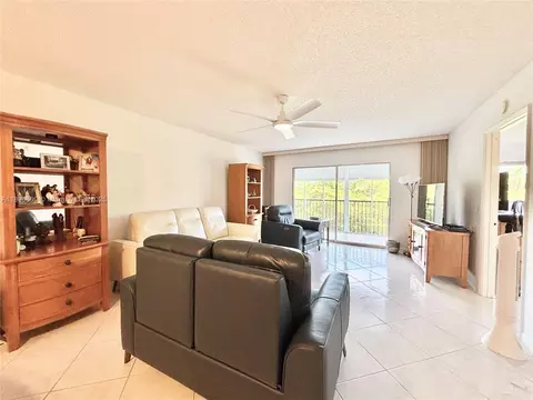 13105 SW 16th Ct #407L, Pembroke Pines, FL 33027