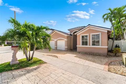 12930 NW 8th St, Miami, FL 33182