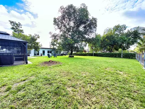 6340 W 14th Ave, Hialeah, FL 33012 photo 25
