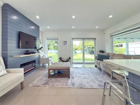 6340 W 14th Ave, Hialeah, FL 33012 photo 8
