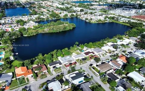 6340 W 14th Ave, Hialeah, FL 33012 photo 27
