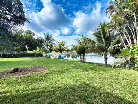 6340 W 14th Ave, Hialeah, FL 33012 photo 22