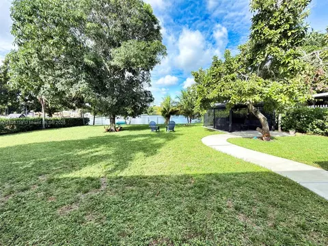 6340 W 14th Ave, Hialeah, FL 33012 photo 28