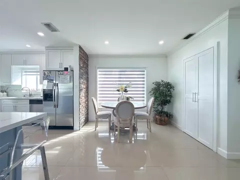 6340 W 14th Ave, Hialeah, FL 33012 photo 6