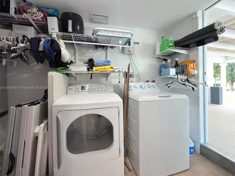 6340 W 14th Ave, Hialeah, FL 33012 photo 17