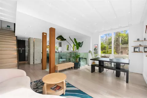 1024 Lenox Ave #4, Miami Beach, FL 33139
