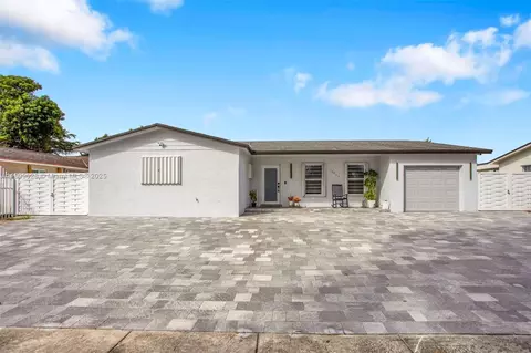 16922 SW 107th Pl, Miami, FL 33157
