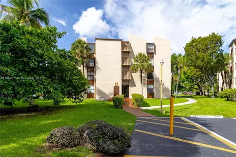 14611 N Kendall Dr #208L, Miami, FL 33186