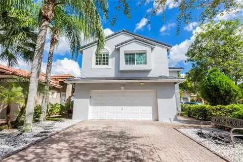 4156 Sapphire Ter, Weston, FL 33331