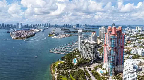 300 S Pointe Dr #TH-3105, Miami Beach, FL 33139