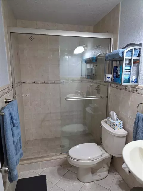 Bath - 6923 Holly Rd, Miami Lakes, FL 33014 photo 1 of 2
