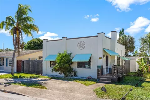 1517 N K St, Lake Worth, FL 33460