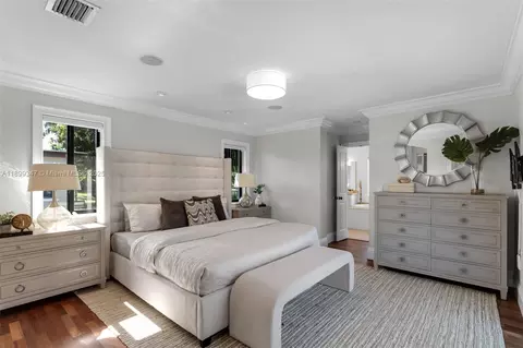 Bedroom - 14940 Egan Ln, Miami Lakes, FL 33014 photo 6 of 10