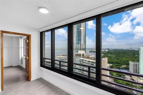 2333 Brickell Ave #PH208, Miami, FL 33129