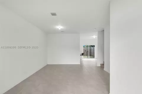 Living - 12523 NW 24th Ave, Miami, FL 33167 photo 1 of 2